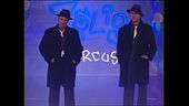 I criminali Gin & Fizz incontrano il loro boss, e suo cognato, a Zelig Circus 2004