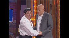 Jacopo Ortis riceve un'email da Ugo Foscolo a Zelig Circus 2004