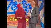 Oriano Ferrari festeggia la vittoria del GP a Zelig Circus 2004