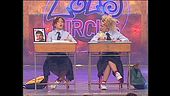 Katia & Valeria tra i banchi di scuola a Zelig Circus 2005