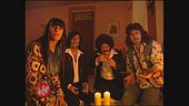 LILLO E GREG: Comunità Hippy