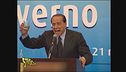 Berlusconi beve grappa