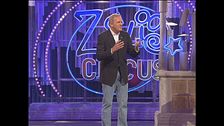 Enrico Bertolino e gli anziani a Zelig Circus 2006
