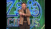 Dado canta "Tre quarti della palazzina tua" a Zelig Circus 2006