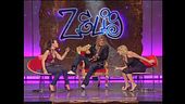 Katiana & Valeriana si contendono Claudiano per la prima volta a Zelig 2007