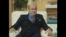 Ep. 6 - Raimondo datti all'ippica