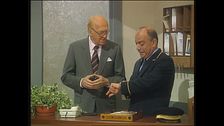 Ep. 13 - Hot line