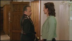 Episodio 6 - Trattamento di favore