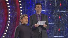 Simone Barbato mima il baco da seta a Zelig Off 2009/2010