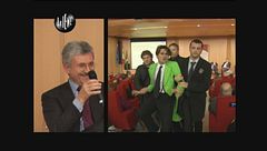 DURO: Cantante senza pubblico