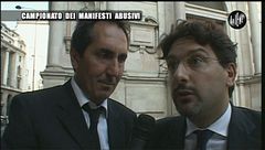 CALABRESI: Manifesti abusivi