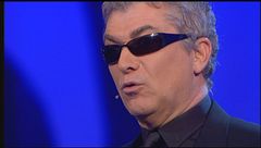 Il caro benzina secondo Gioele Dix a Zelig 2012