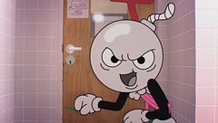 Giù nel cassonetto / Prigioniero a scuola