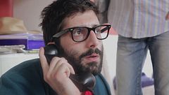 Ep. 14 - In linea con il call center