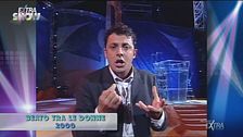 Un giovane Enrico Brignano