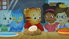 Daniel aspetta il mostra e racconta