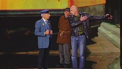 Ajeje Brazorf e il controllore a Zelig Event 2016