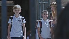 Rosy e Leonardo si sfiorano