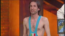 Dal salottino, ecco che arriva l'atleta
