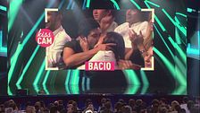 Radio 105 - Kiss cam