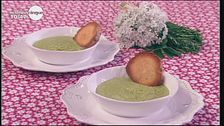Vellutata di piselli e basilico