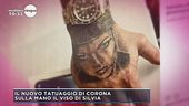 Il nuovo tatuaggio di Corona