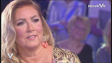 "Lui mi ama ancora..."