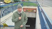 Salto del tornello alla fermata Arco Travertino