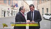 Vespone lecca tutti