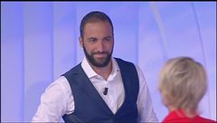 Gonzalo Higuaín entra...