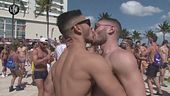 REI: Cina: la lotta dei gay per esistere