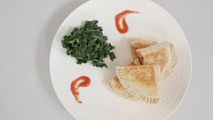 Mini cassoni con verdure dell'orto