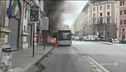 Autobus in fiamme, panico a Roma