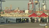 La nave Aquarius è arrivata a Valencia