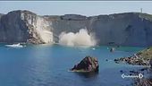 Frana a Ponza, paura in spiaggia