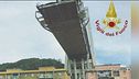 Ponte crollato per un super tir?