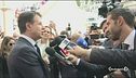 "I soldi ci sono", ma è guerra