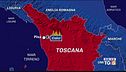 In fuga dalle case per incendio nel bosco