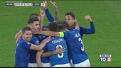 L'Italia vince ed evita la "Serie B"