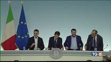 Salvini-Di Maio duello social a colpi di video