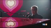 Elton John e i regali che cambiano la vita