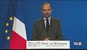 Macron: stop aumenti ma la protesta continua