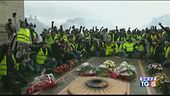 Oggi tornano in piazza i gilet gialli