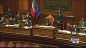 Bagarre sulla manovra il voto slitta ad oggi