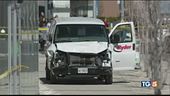 Furgone sui pedoni 10 morti a Toronto