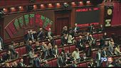Approvata la manovra "Solo danni per Italia"