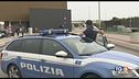 Evade dai domiciliari per uccidere la moglie