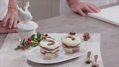 Coppe di Pandoro, crema e Nutella