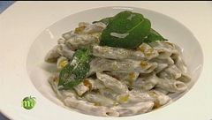 Pennette di segale con crema di trota