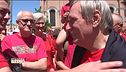 Il popolo delle magliette rosse contro Salvini